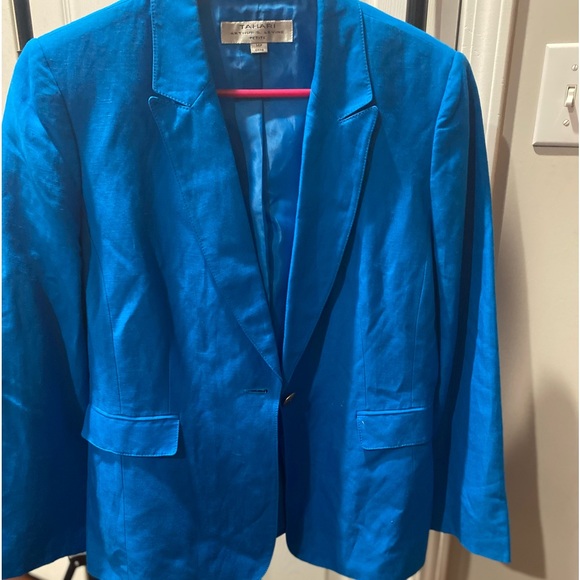 Tahari Blue Blazer - Picture 2 of 2